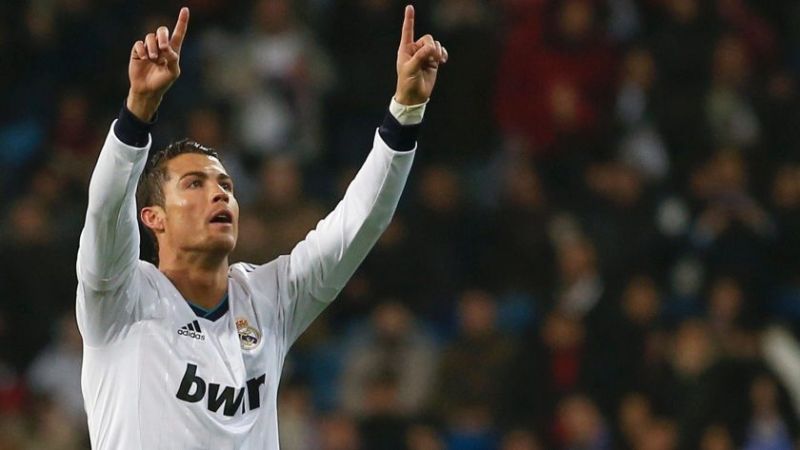 Dáng vẻ ăn mừng chiến thắng của Ronaldo